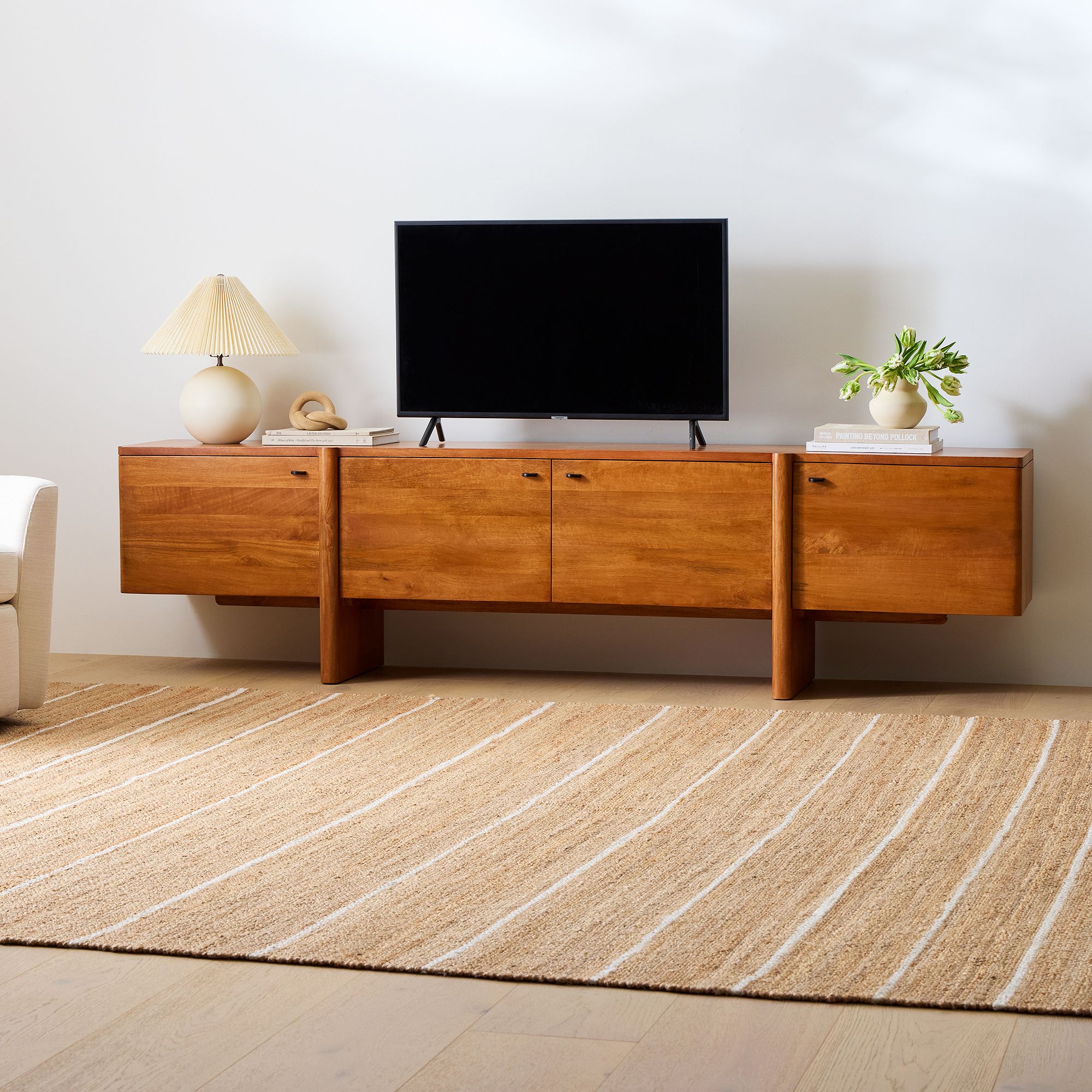 talent design, estrin tv ünitesi, masif ahşap tv ünitesi, modern tv ünitesi, özel üretim tv ünitesi, sipariş mobilya, ısmarlama mobilya, coastal tarz tv ünitesi, minimal tasarım tv ünitesi, west elm tarzı tv ünitesi, urban outfitters home mobilya, anthropologie mobilya, soho home furniture, modern scandinavian tv unit, boho chic interior mobilya, urla coastal ev dekorasyonu, çeşme yazlık ev mobilya, bodrum sahil evi tasarım