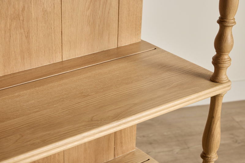 talent design, lunero kitaplık, masif ahşap kitaplık, modern kitaplık, klasik detaylı kitaplık, özel üretim mobilya, özel ölçü mobilya, sipariş mobilya, ısmarlama mobilya, custom made bookcase, handcrafted furniture