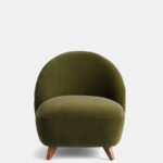 Melora Berjer, modern berjer tasarımı, kadife berjer, özel üretim berjer, lüks oturma koltuğu, minimalist berjer, rahat berjer, doğal ahşap mobilya, sustainable furniture, custom made armchair, contemporary furniture Istanbul, coastal home mobilya, Urla Bodrum Çeşme yazlık ev mobilyası