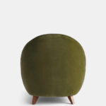 Melora Berjer, modern berjer tasarımı, kadife berjer, özel üretim berjer, lüks oturma koltuğu, minimalist berjer, rahat berjer, doğal ahşap mobilya, sustainable furniture, custom made armchair, contemporary furniture Istanbul, coastal home mobilya, Urla Bodrum Çeşme yazlık ev mobilyası