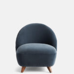 Melora Berjer, modern berjer tasarımı, kadife berjer, özel üretim berjer, lüks oturma koltuğu, minimalist berjer, rahat berjer, doğal ahşap mobilya, sustainable furniture, custom made armchair, contemporary furniture Istanbul, coastal home mobilya, Urla Bodrum Çeşme yazlık ev mobilyası