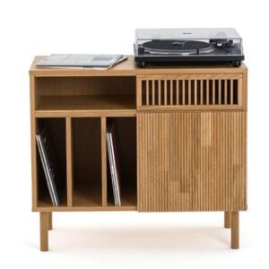 Ravel Pikap ve Plak Dolabı, pikap dolabı, plak koleksiyon mobilyası, masif ahşap plak dolabı, modern pikap ünitesi, özel üretim plak dolabı, yiv detaylı dolap, sustainable furniture, custom made cabinet, contemporary furniture Istanbul, minimal plak dolabı, Urla Bodrum Çeşme coastal home mobilya