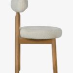 Varel Sandalye, modern sandalye tasarımı, masif ahşap sandalye, özel üretim sandalye, lüks yemek odası sandalyesi, minimalist sandalye, silindirik sırtlı sandalye, doğal ahşap mobilya, sustainable furniture, custom made chair, contemporary furniture Istanbul, coastal home mobilya, Urla Bodrum Çeşme yazlık ev mobilyası