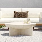 beton görünümlü sehpa, yuvarlak modern sehpa, minimal coffee table, heykelsi form sehpa, zamansız tasarım sehpa, Maison Française dekorasyon, coastal ev mobilyası, iç dış mekân sehpa, Talent Design özel üretim, sürdürülebilir tasarım mobilya