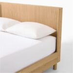 masif meşe karyola, modern yivli başlık, doğal ahşap yatak, zamansız minimal tasarım, coastal ev mobilyası, kişiye özel üretim karyola, sürdürülebilir mobilya, Maison Française stil, estetik yatak odası mobilyası, Talent Design Nişantaşı