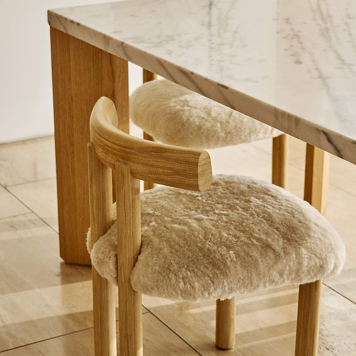 talent design, falden sandalye, İskandinav sandalye, koyun postu döşeme, minimal sandalye, doğal ahşap sandalye, modern tasarım sandalye, özel üretim mobilya, sipariş mobilya, ısmarlama mobilya, özel ölçü sandalye