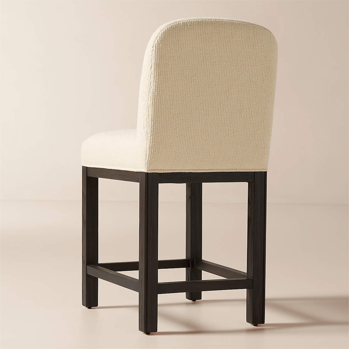 talent design, fernanda bar sandalyesi, modern bar sandalyesi, minimal bar sandalyesi, özel üretim bar sandalyesi, sipariş mobilya, ısmarlama mobilya, özel ölçü sandalye, contemporary bar stool, bukle döşeme bar sandalyesi