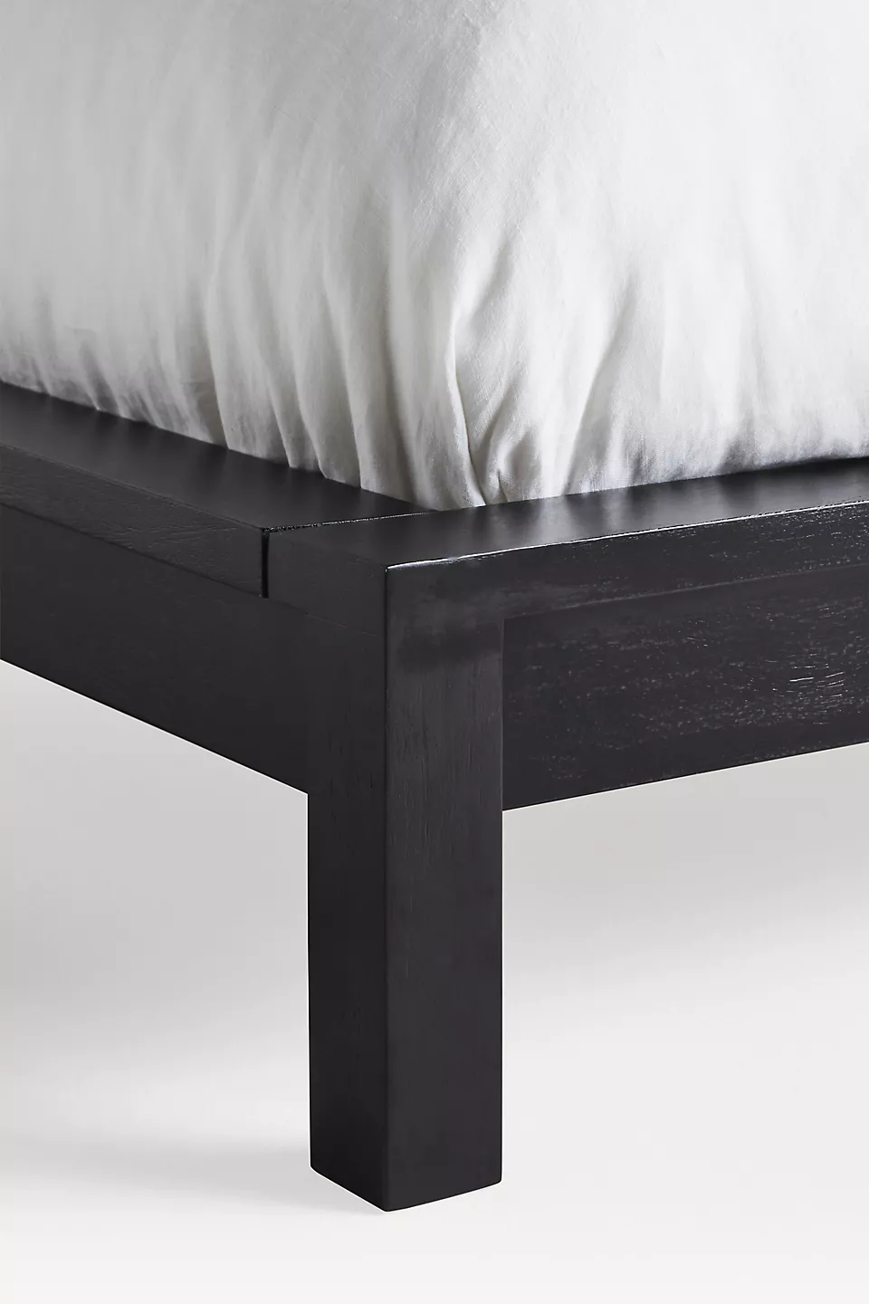 talent design, mahsen karyola, rattan başlıklı karyola, modern yatak, özel üretim mobilya, sipariş mobilya, ısmarlama mobilya, ahşap karyola, el işçiliği yatak, coastal furniture, contemporary bed, handmade furniture