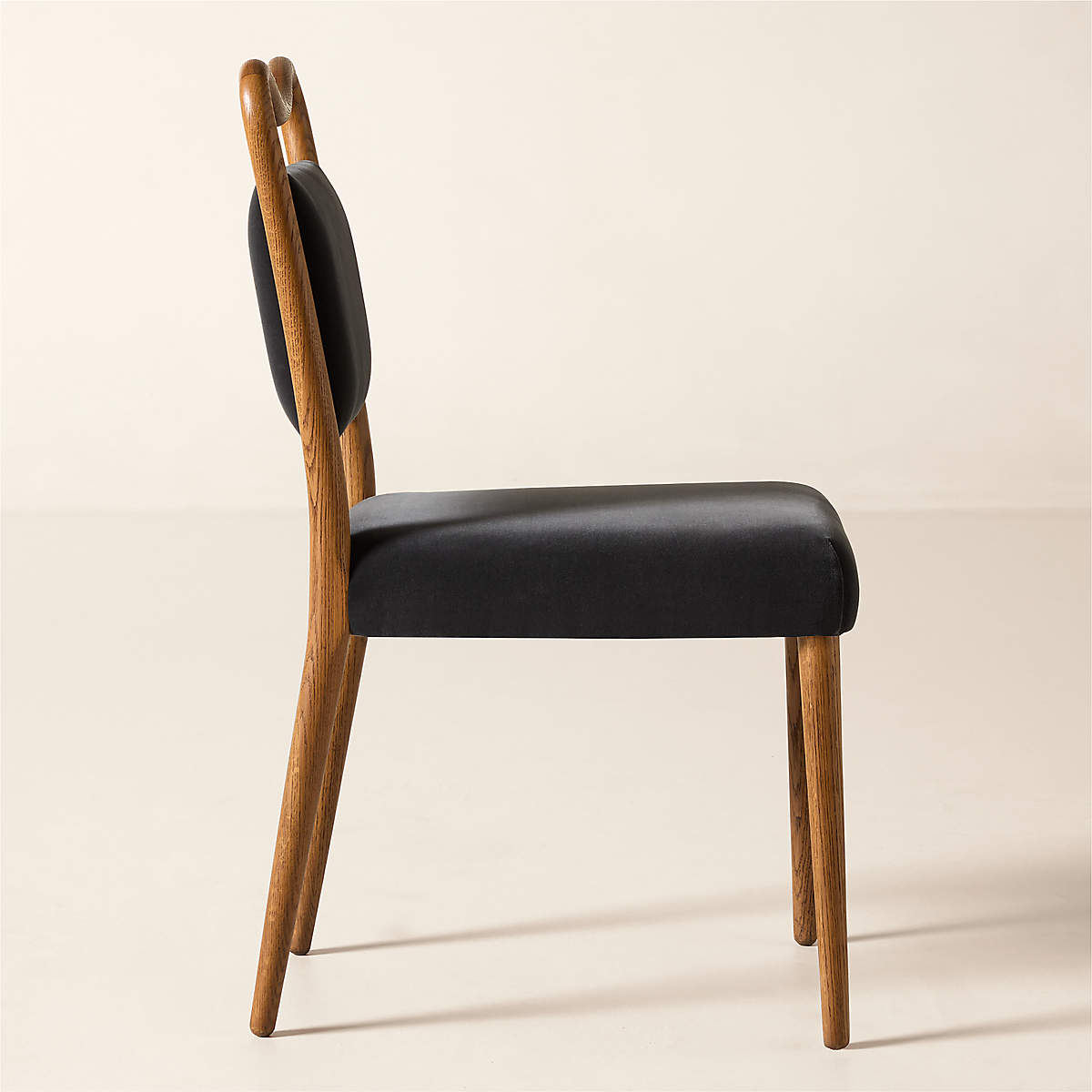 talent design, valine sandalye, kavisli ahşap sandalye, meşe sandalye, döşemeli sandalye, modern sandalye, yemek sandalyesi, coastal chic sandalye, özel üretim mobilya, sipariş mobilya, özel ölçü mobilya, ısmarlama mobilya, handcrafted chair, custom made furniture