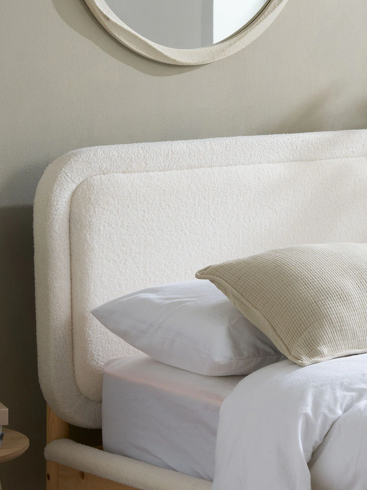 Alvor karyola, scandinavian bed, nordic furniture, organic minimal bed, frama style bed, muuto furniture, natural wood bed, minimal bedroom design, özel üretim mobilya, sipariş mobilya, ısmarlama mobilya, özel ölçü karyola, handmade furniture istanbul, talent design nişantaşı