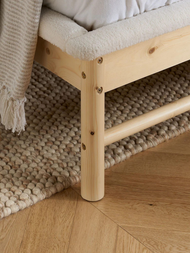 Alvor karyola, scandinavian bed, nordic furniture, organic minimal bed, frama style bed, muuto furniture, natural wood bed, minimal bedroom design, özel üretim mobilya, sipariş mobilya, ısmarlama mobilya, özel ölçü karyola, handmade furniture istanbul, talent design nişantaşı