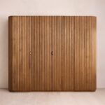 yivli kapak gardırop, modern gardırop, masif ahşap gardırop, özel üretim gardırop, sipariş gardırop, ısmarlama mobilya, giyinme odası dolabı, meşe gardırop, ceviz gardırop, minimal gardırop, talent design gardırop, arasta gardırop, özel ölçü mobilya, özel üretim mobilya, sipariş mobilya, ısmarlama mobilya