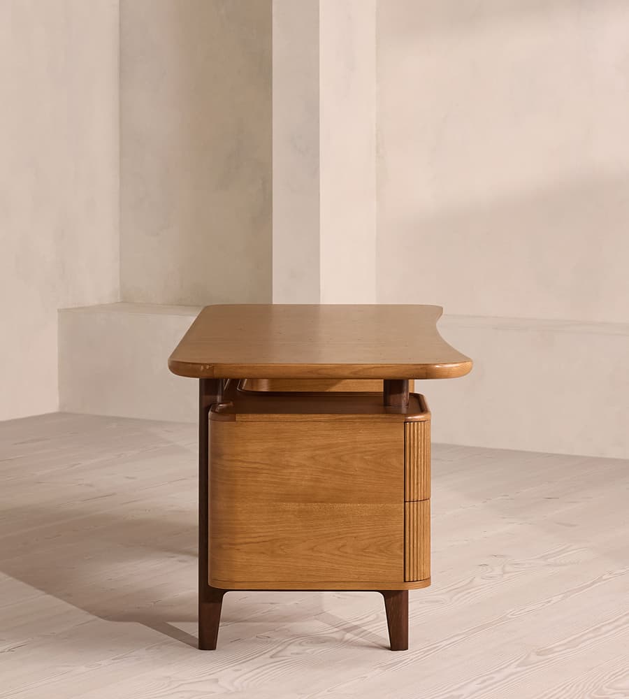 verdano masa, modern çalışma masası, fitilli çekmeceli masa, masif ahşap masa, mid century masa, scandinavian masa, ofis masası, tasarım çalışma masası, özel üretim mobilya, özel ölçü mobilya, sipariş mobilya, ısmarlama mobilya, talent design masa, özel üretim, özel ölçü, sipariş mobilya, ısmarlama mobilya