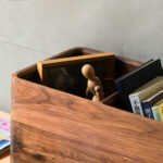 modüler kitaplık, ceviz kitaplık, radius hatlı raf sistemi, modern ahşap kitaplık, özel üretim, sipariş mobilya, ısmarlama mobilya, talent design kitaplık