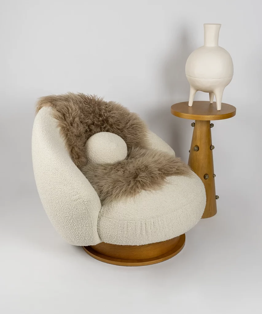 özel üretim koltuk, özel ölçü koltuk, sipariş mobilya, ısmarlama mobilya, lounge koltuk, bouclé koltuk, organik form koltuk, döner koltuk, tasarım koltuk, RH tarzı koltuk, Soho House stil koltuk, Anthropologie tasarım koltuk, Nişantaşı özel üretim mobilya, Talent Design tasarım koltuk