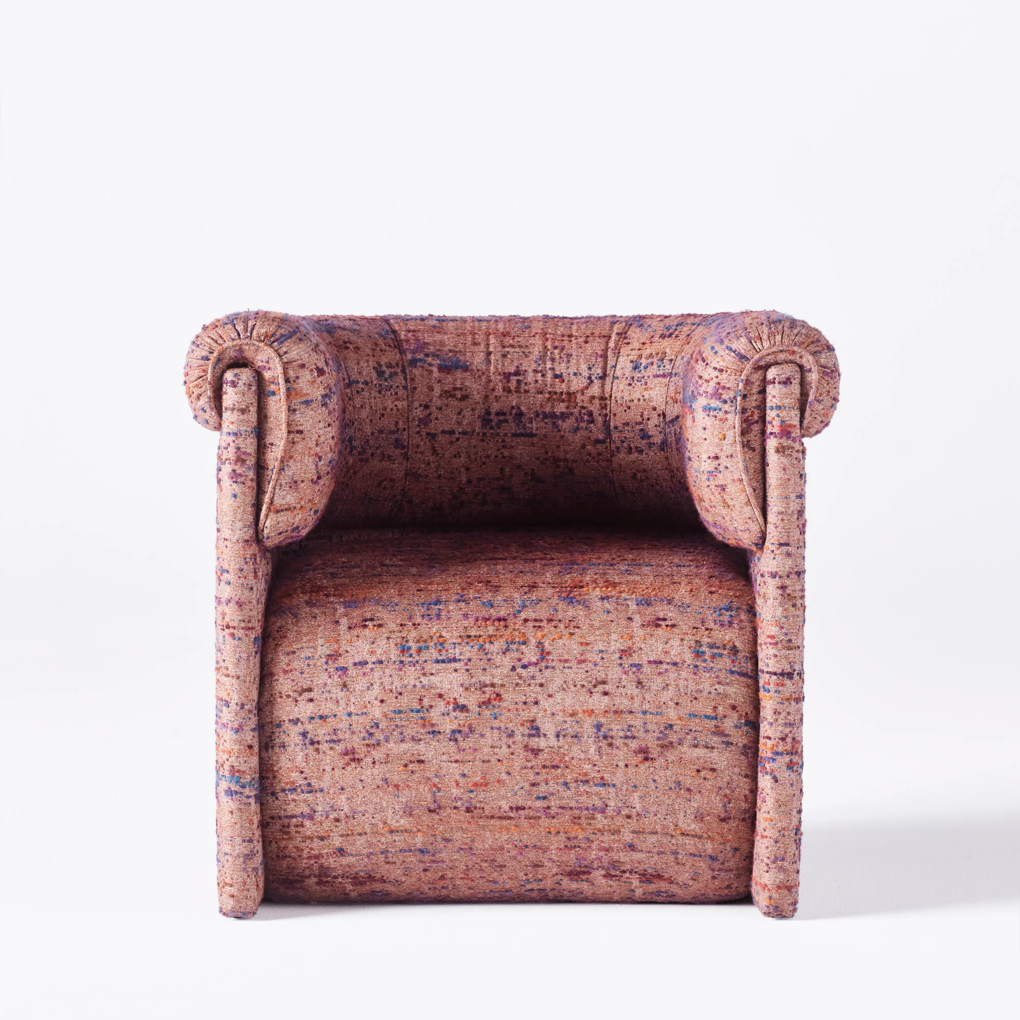 talmora koltuk, heykelsi modern koltuk, rolled arm koltuk, retro modern oturma birimi, özel üretim koltuk, sipariş mobilya, ısmarlama mobilya, talent design koltuk