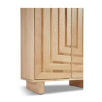 kademeli panel gardırop, modern meşe gardırop, heykelsi kapaklı gardırop, geometrik yüzeyli gardırop, özel üretim, sipariş mobilya, ısmarlama mobilya, talent design gardırop