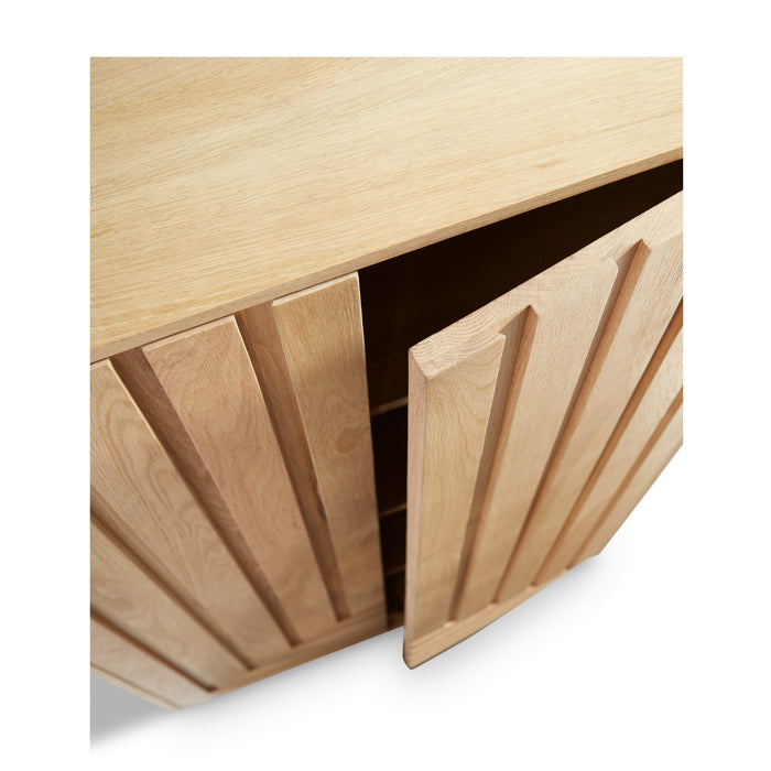 kademeli panel gardırop, modern meşe gardırop, heykelsi kapaklı gardırop, geometrik yüzeyli gardırop, özel üretim, sipariş mobilya, ısmarlama mobilya, talent design gardırop