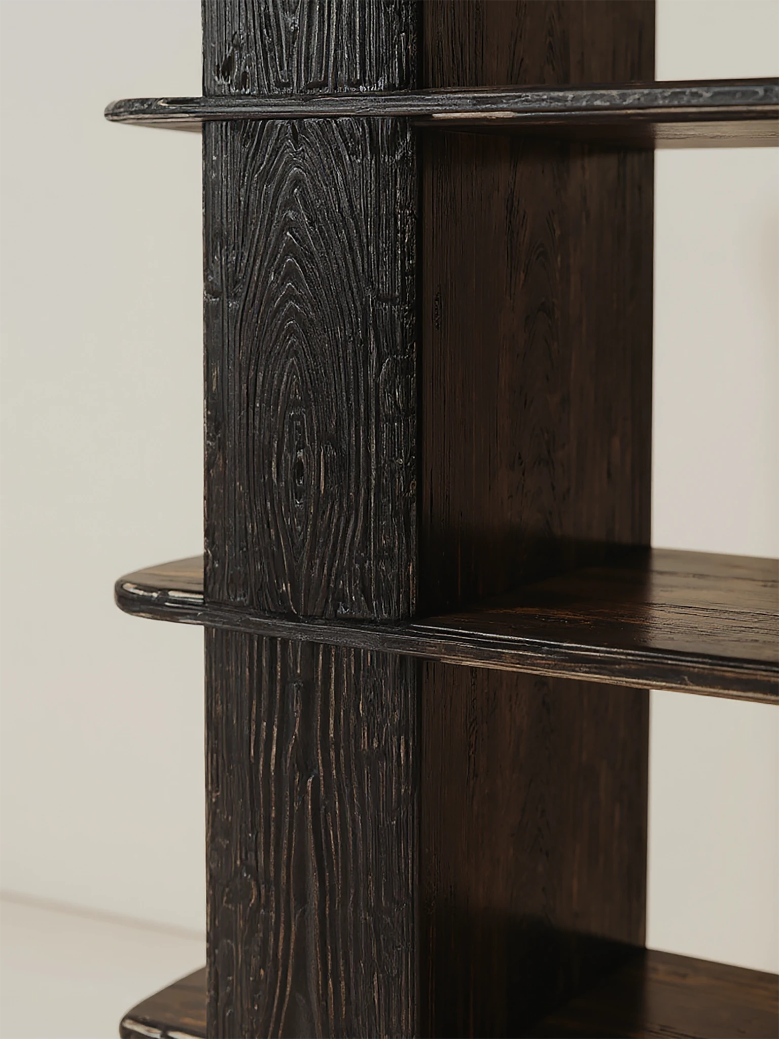 elra kitaplık, masif ahşap kitaplık, açık raf kitaplık, modern kitaplık tasarımı, özel üretim kitaplık, özel ölçü kitaplık, sipariş mobilya kitaplık, ısmarlama mobilya, lüks kitaplık, mimari raf sistemi, talent design kitaplık