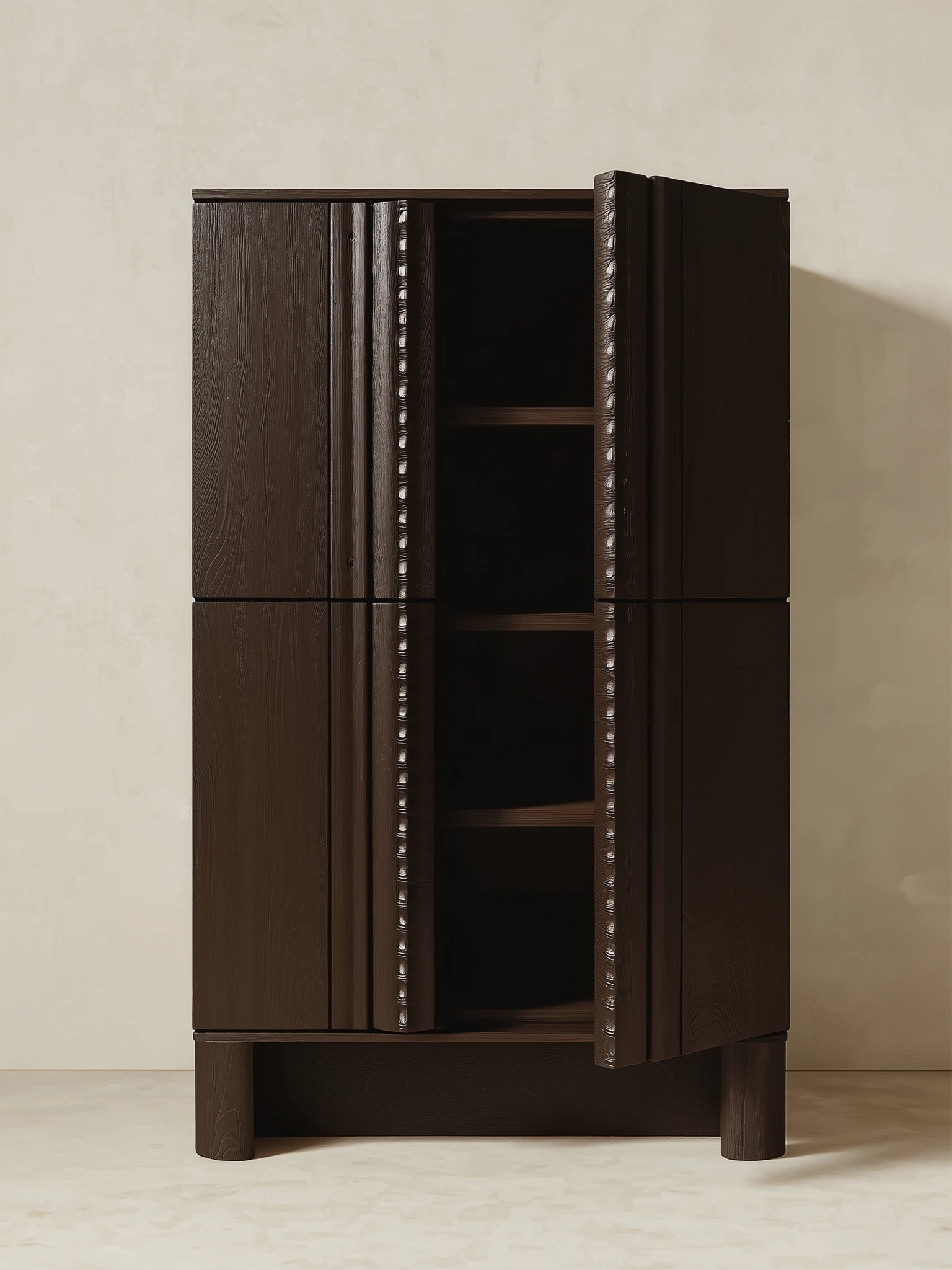 surana büfe, talent design büfe, masif ahşap büfe, özel üretim büfe, özel ölçü büfe, sipariş mobilya büfe, ısmarlama mobilya, heykelsi büfe, modern ahşap büfe, dikey desenli büfe, lüks depolama ünitesi, tasarım büfe, mimari mobilya, el işçiliği büfe