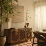 kök kaplama kapaklı büfe, doğal taş tablalı büfe, organik formlu tasarım büfe, modern dekoratif ahşap büfe, özel üretim kök kaplama büfe