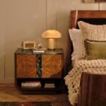 burl kaplama komodin mermer tabla, kavisli art deco komodin özel ölçü, yeşil mermer üstlü lüks komodin, sipariş mobilya yatak yanı dolabı, ısmarlama mobilya modern bedside table