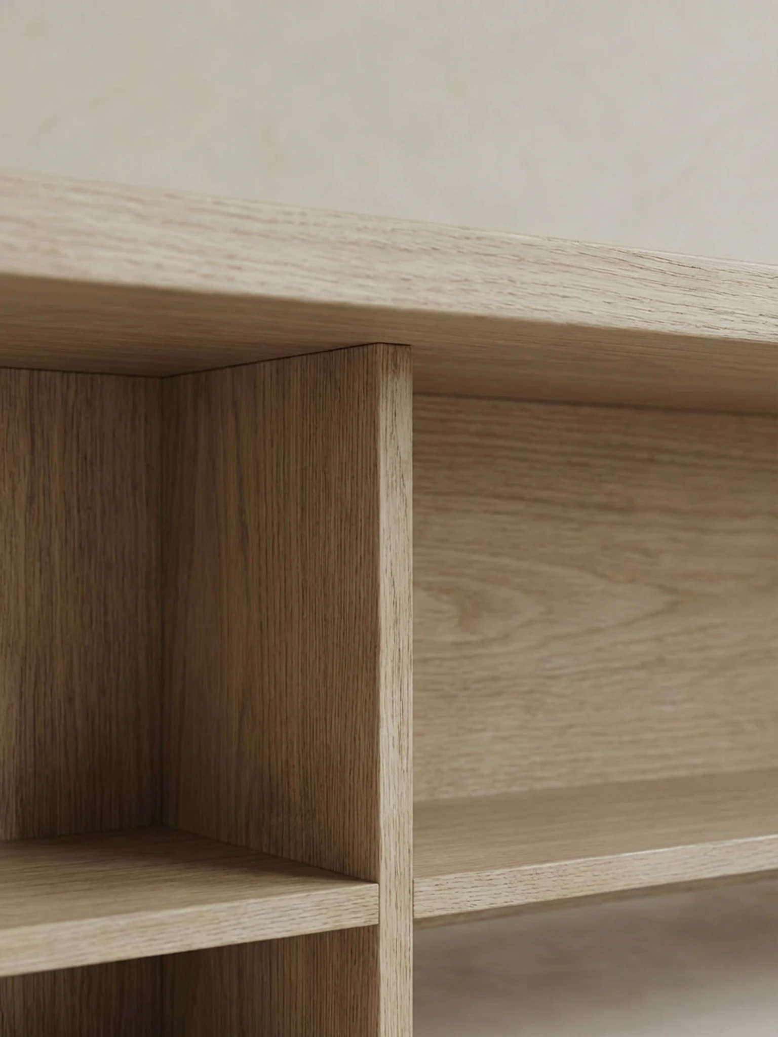 masif mese panel yuzey orta sehpa, acik rafli modern coffee table tasarimi, ozel uretim ahsap orta sehpa, grid form minimal sehpa tasarimi, panel detayli modern orta sehpa