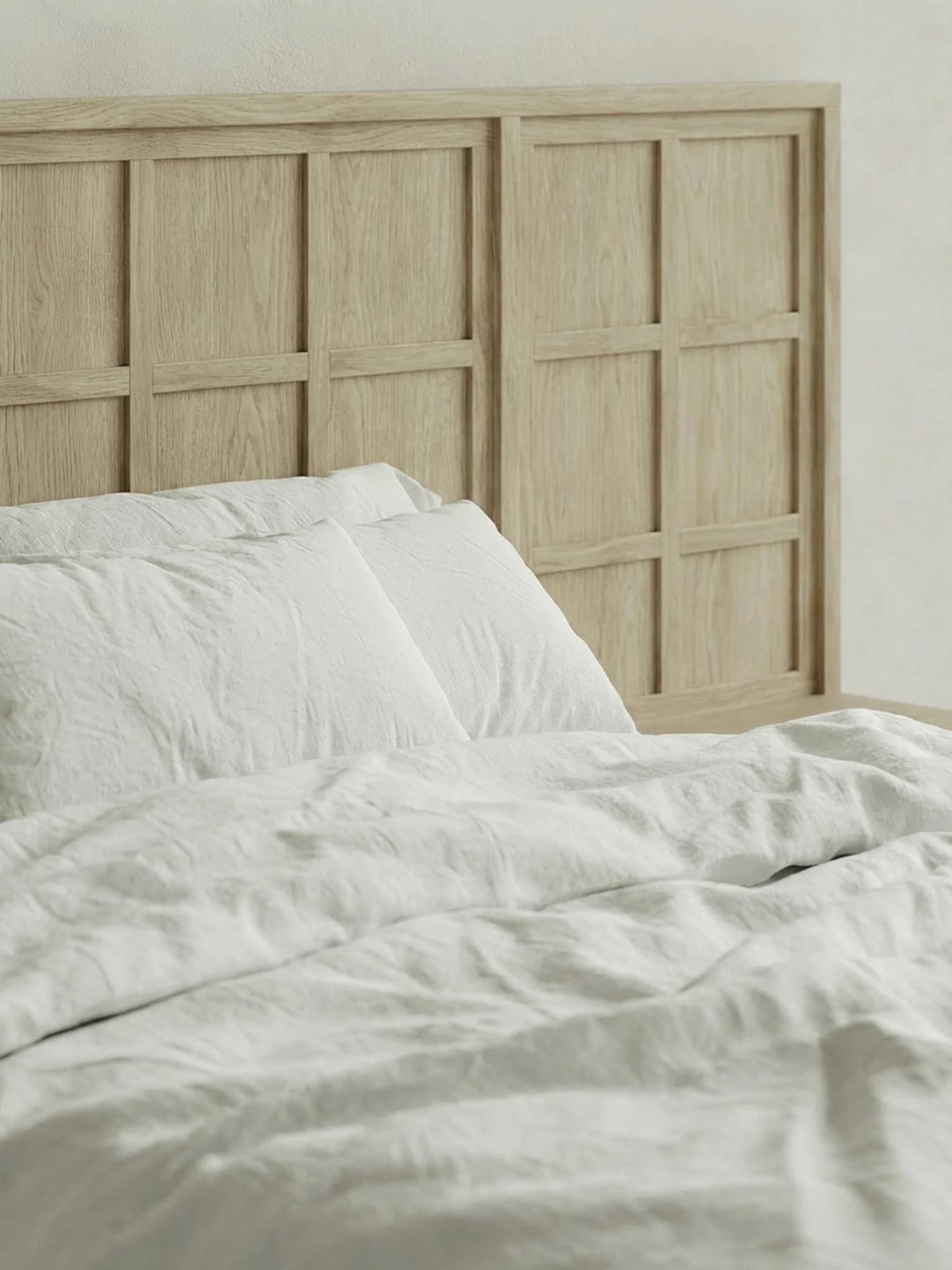 masif ahsap karyola panel baslik tasarim, ozel uretim modern yatak modeli siparis mobilya, japandi stil platform karyola tasarimi, panel detayli yatak odasi mobilyasi ismaralama, modern ahsap karyola minimal govde