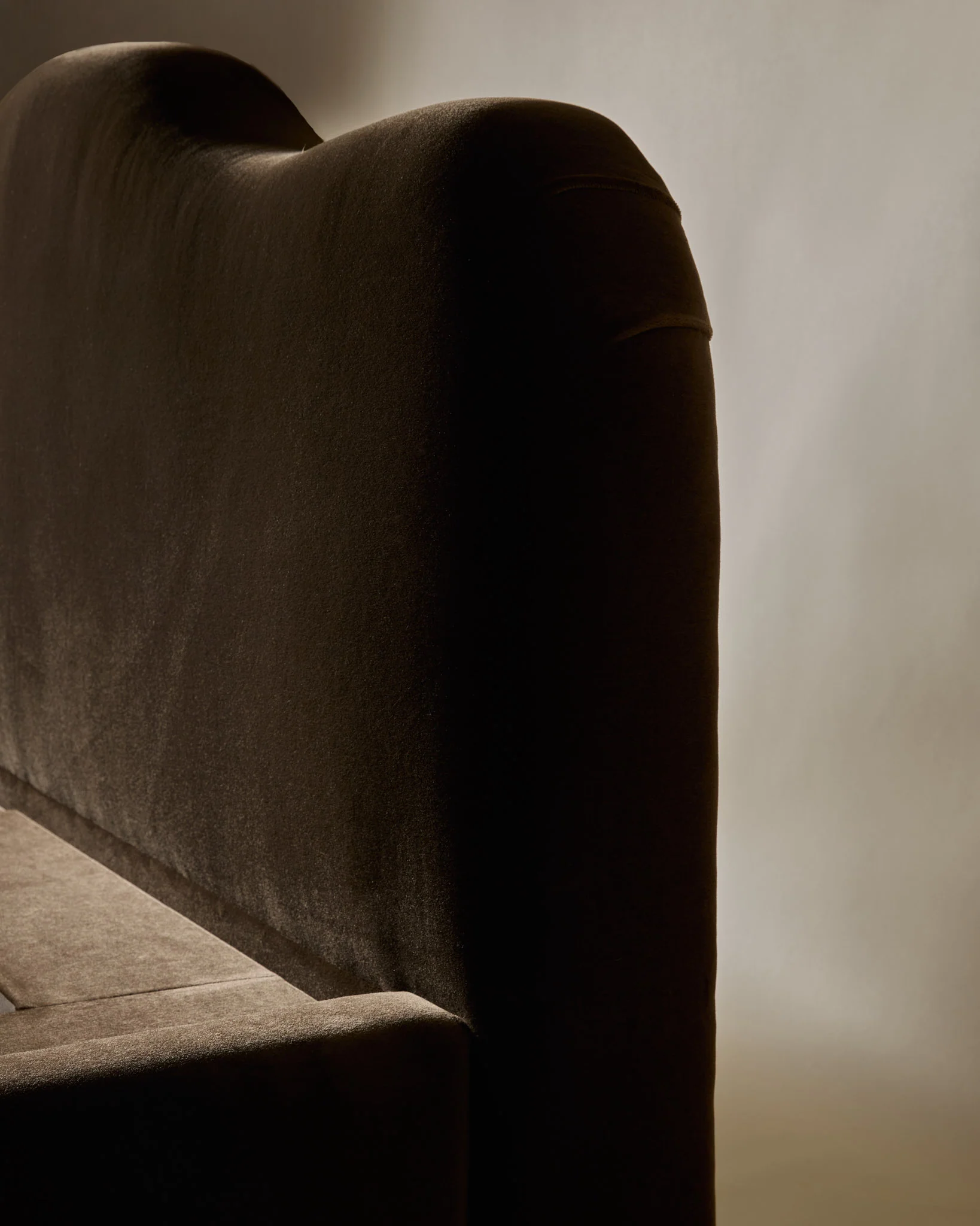 özel ölçü karyola, özel üretim karyola, sipariş karyola, ısmarlama karyola, modern tasarım karyola