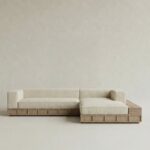 masif meşe platform köşe kanepe, minimal lounge koltuk özel ölçü, krem dokuma kumaş L kanepe tasarım, panel detaylı modern köşe koltuk, ısmarlama mobilya modüler kanepe