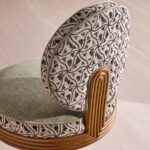 pirinç kaideli bar taburesi tasarımı, vintage stil metal bar stool, özel üretim döşemeli bar taburesi, pirinç ayaklı modern bar stool tasarımı, dekoratif kumaşlı bar taburesi