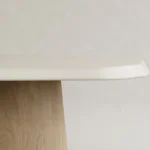 organik form lake masa masif ahşap ayak özel ölçü, konik ayaklı modern yemek masası sipariş mobilya, ısmarlama mobilya lake tabla minimal dining table tasarım, heykelsi modern masa doğal ahşap detay, özel üretim modern yemek masası tasarım