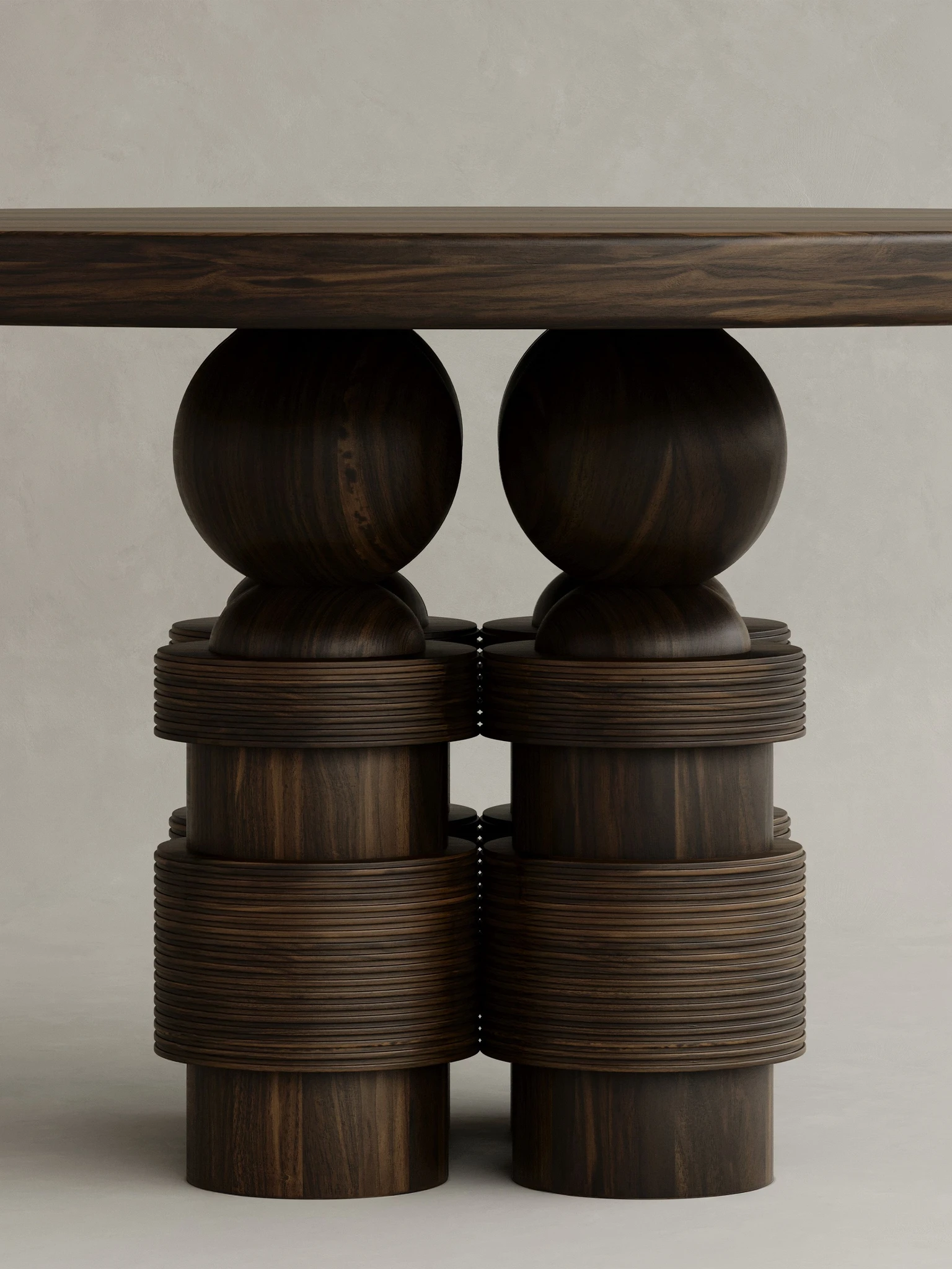 masif ahşap yuvarlak masa çoklu ayak özel üretim, heykelsi dining masa özel ölçü sipariş mobilya, ısmarlama mobilya silindirik ayaklı masa tasarım, modern klasik ahşap masa oyma detaylı, el işçiligi detaylı masa masif ceviz tasarım