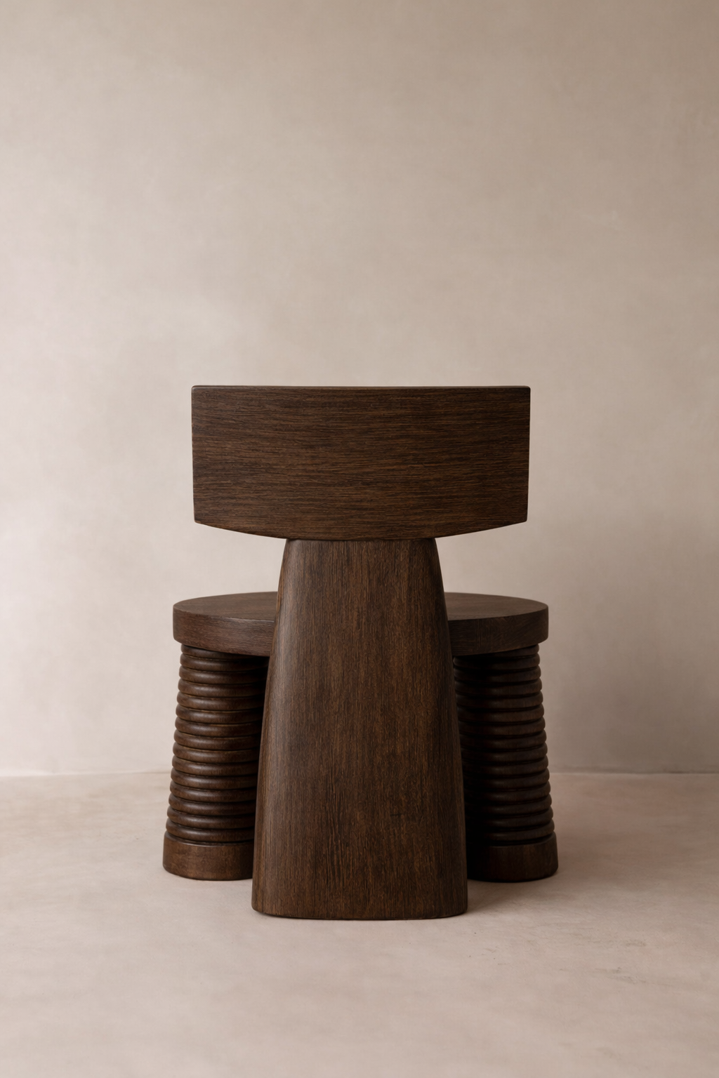 torna ayaklı masif ahşap sandalye, heykelsi tasarım sandalye özel ölçü, modern rustic yemek sandalyesi sipariş mobilya, ısmarlama mobilya ahşap sandalye tasarım, artisan masif ahşap sandalye ceviz meşe