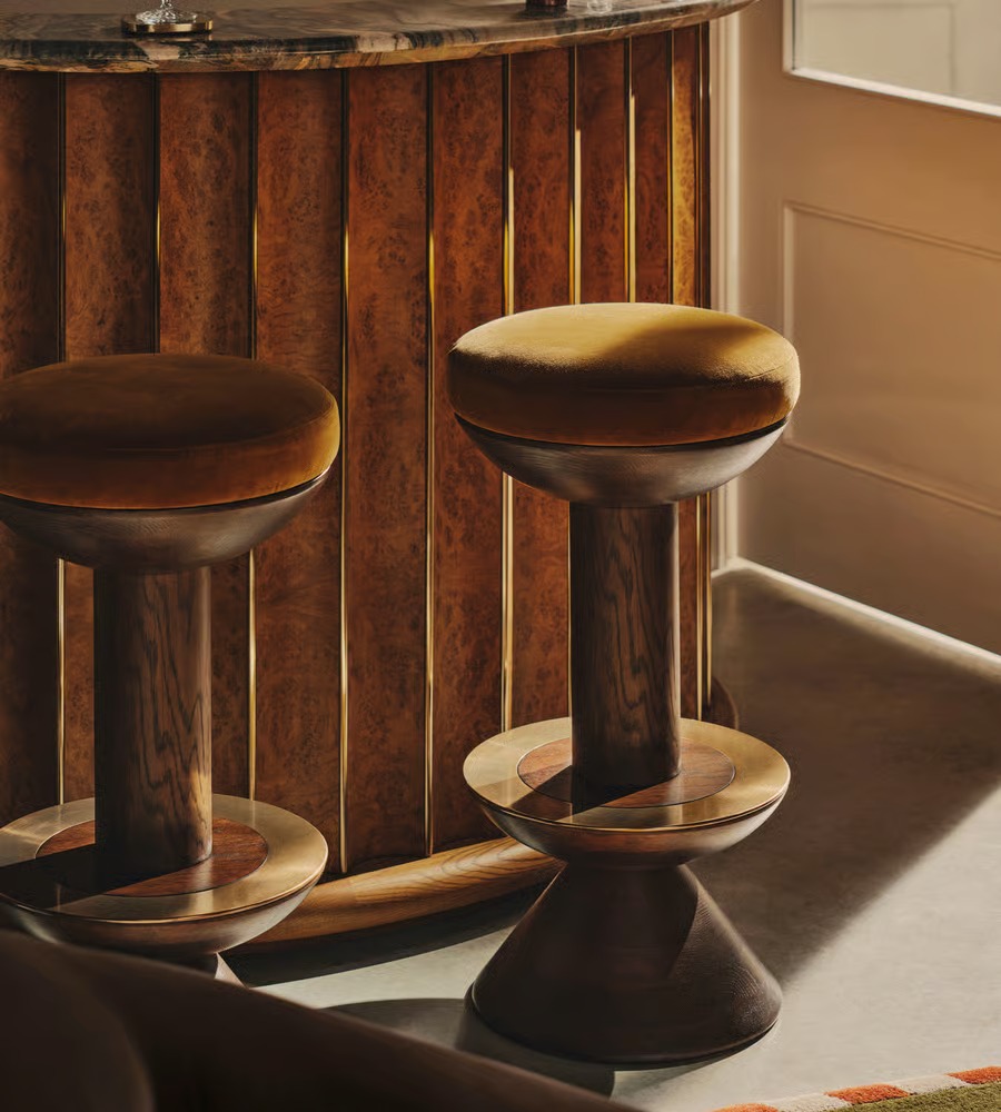 özel üretim bar taburesi, sipariş bar taburesi, özel ölçü bar taburesi, ısmarlama bar taburesi, döşemeli bar taburesi