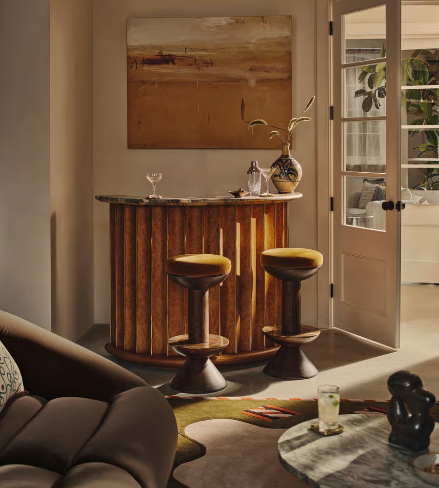 özel üretim bar taburesi, sipariş bar taburesi, özel ölçü bar taburesi, ısmarlama bar taburesi, döşemeli bar taburesi