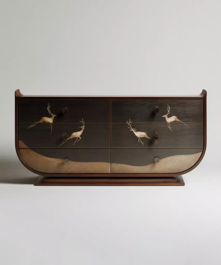 kavisli koyu ahşap dresuar el işçiligi, kakma desenli özel ölçü konsol, modern sanat objesi dresuar tasarım, sipariş mobilya dekoratif console, ısmarlama mobilya çekmeceli dresuar