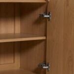 meşe gövdeli rattan panel büfe, japandi tarzı doğal ahşap sideboard tasarımı, masif meşe çekmeceli rattan kapaklı büfe, özel üretim skandinav stil büfe dolabı, doğal dokulu minimal ahşap büfe