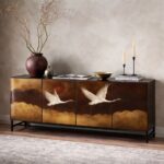 el boyama turna motifli lake bufe tasarimi, japon esintili sanatsal panel modern bufe, ozel uretim dekoratif sanat bufe tasarimi, modern metal ayakli lake sideboard tasarimi, turna motifli sanatsal modern bufe