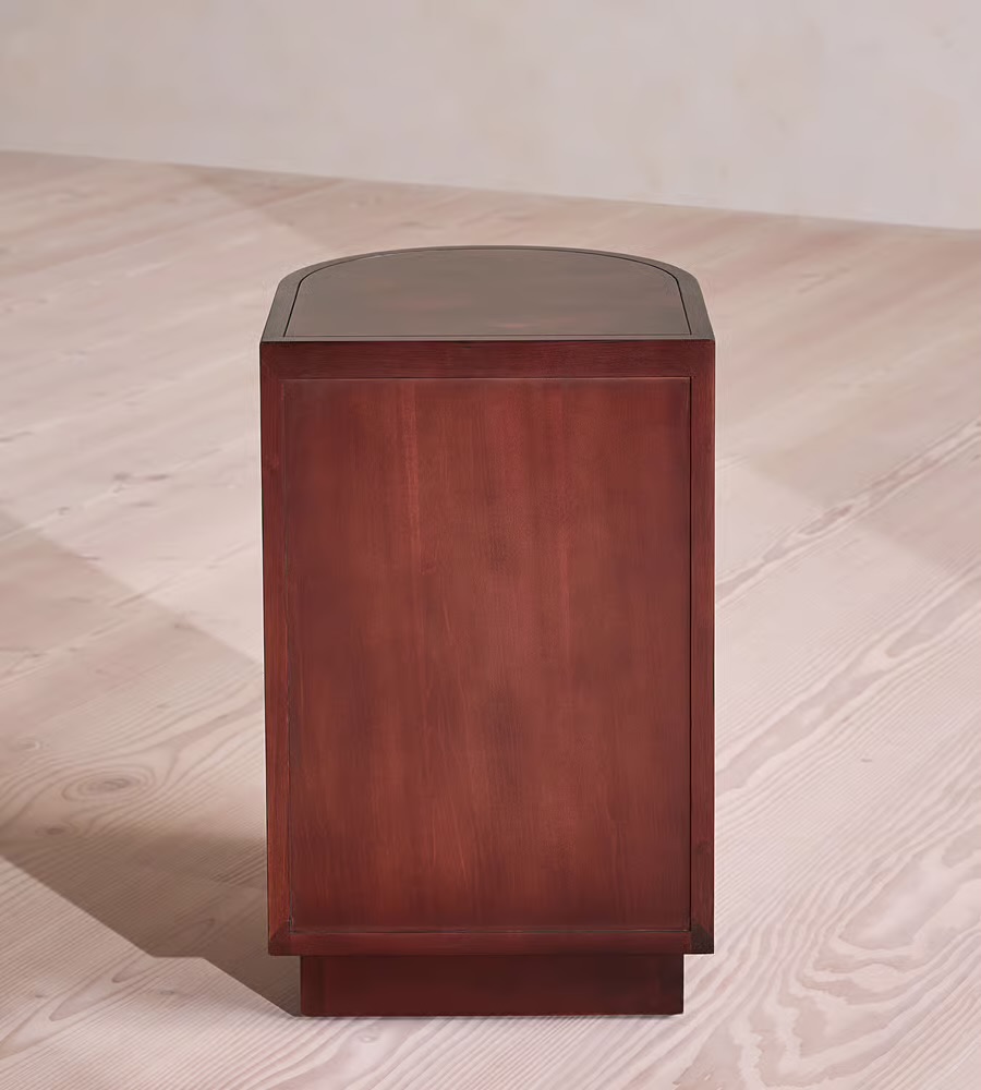 silindirik kök kaplama komodin, gizli kulplu modern bedside table, kök kaplama ahşap silindir komodin, özel üretim heykelsi yatak yanı dolabı, modern minimal ahşap komodin