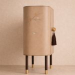 terracotta vitrin dolap özel üretim, özel ölçü sipariş mobilya ısmarlama mobilya el boyama motifli dolap, altın detaylı dekoratif vitrin dolap, oval form lüks depolama ünitesi, tasarım vitrin dolap doğal tonlar