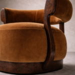 kadife dokulu yuvarlak koltuk, ahşap kollu heykelsi berjer, organik form modern koltuk, özel ölçü sipariş koltuk, ısmarlama mobilya özel üretim koltuk