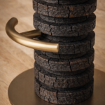 yanmış ahşap bar taburesi özel üretim, özel ölçü sipariş mobilya ısmarlama mobilya heykelsi tabure tasarım, boucle oturumlu bar stool, modern lüks bar taburesi, pirinç detaylı yüksek tabure