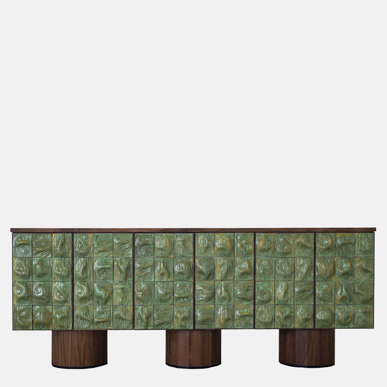 dokulu panel büfe dolabı, seramik efekt kapaklı modern büfe, ceviz gövdeli tasarım konsol, özel üretim büfe mobilya, ısmarlama depolama ünitesi