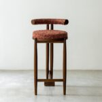 özel üretim bar sandalyesi, özel ölçü bar taburesi, masif ahşap bar stool, heykelsi modern bar sandalyesi, ısmarlama tasarım bar koltuğu