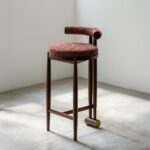 özel üretim bar sandalyesi, özel ölçü bar taburesi, masif ahşap bar stool, heykelsi modern bar sandalyesi, ısmarlama tasarım bar koltuğu