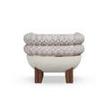 katmanlı koltuk özel üretim, özel ölçü sipariş mobilya ısmarlama mobilya modern tasarım koltuk, pirinç detaylı lüks koltuk, desenli kumaş oturma koltuğu, ahşap bazalı tasarım koltuk