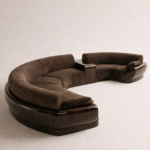 özel üretim yarım daire kanepe, özel ölçü modüler kanepe tasarımı, ısmarlama lounge oturma grubu, ahşap detaylı modern kanepe, organik form büyük kanepe