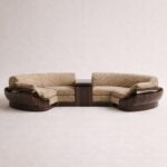 özel üretim yarım daire kanepe, özel ölçü modüler kanepe tasarımı, ısmarlama lounge oturma grubu, ahşap detaylı modern kanepe, organik form büyük kanepe