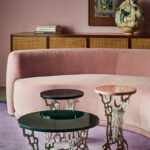 özel üretim kavisli kanepe, özel ölçü pembe kadife kanepe, ısmarlama organik form kanepe, modern lounge kavisli koltuk, yumuşak hatlı tasarım kanepe